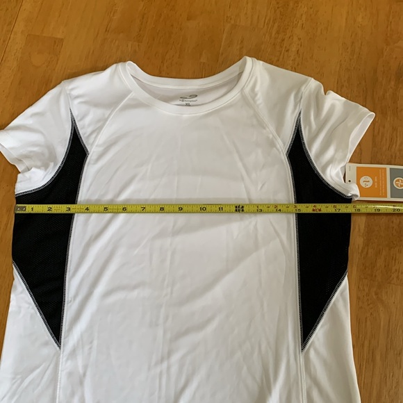 ❤️🎁NWT Youth Girls Champion XL White with Black Soccer Practice Workout Run - Picture 9 of 9